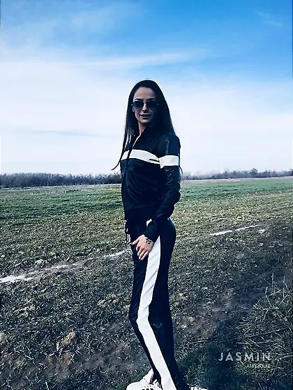 Bisexual green eyes girl