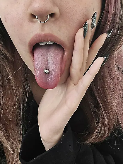 Slutty tongues 107