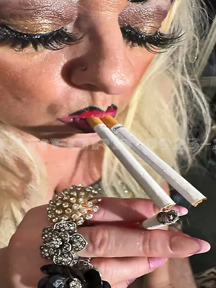 BAD MOM SMOKING PT 1