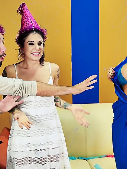 Gorgeous babe blue lingerie