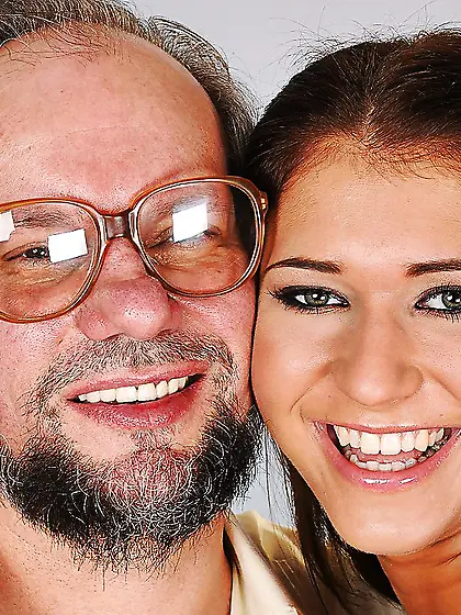 Hungarian hairy pussy licking