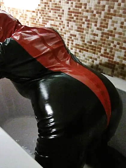 In latex in the tub...