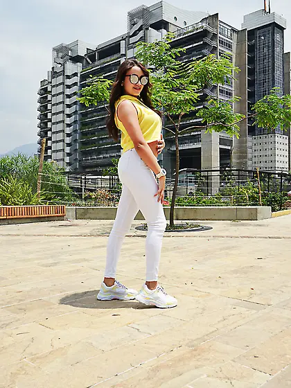 Slutty Cameron Bell loves good hotel fuck from Mario Leon