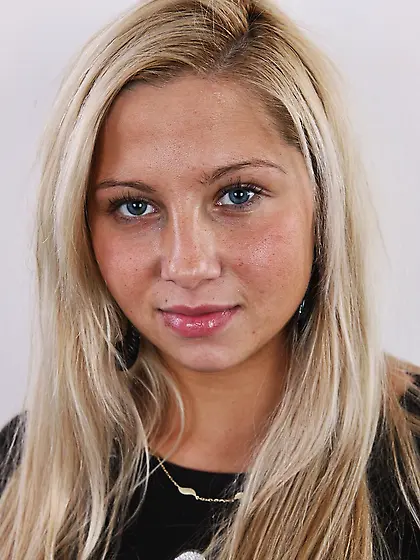 Fleshy tattooed blonde beauty