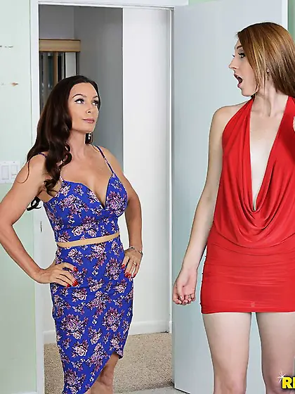 Lesbian high heels teen