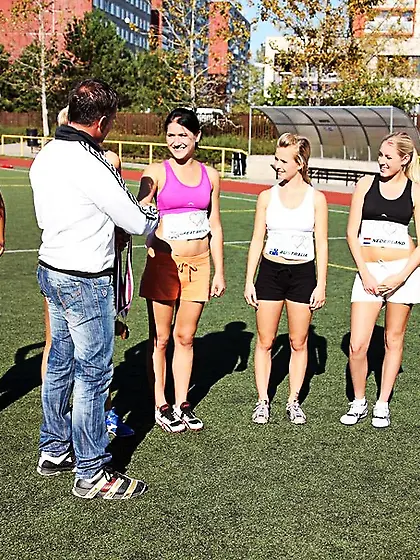 Samantha H, Lucy Q and Izabella B pics