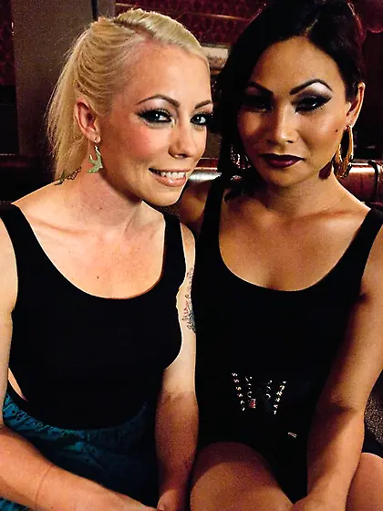 Rope bondage bedevils bitch