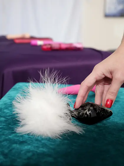 Wavy-haired blonde enjoying dildo fucking and raw lesbian sex