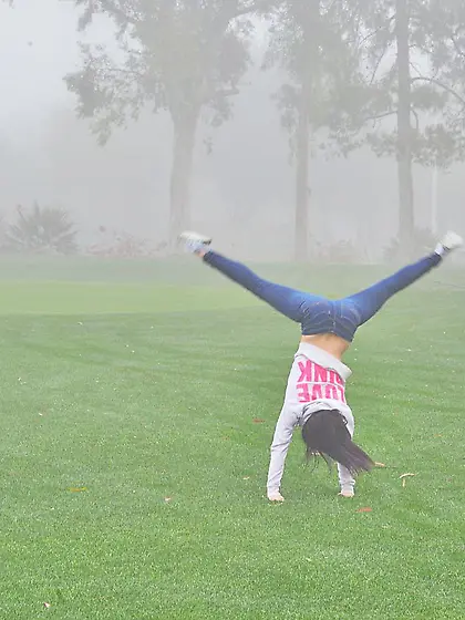 Gorgeous raven babe Nicki FTV exposes her boobs on the stair cas