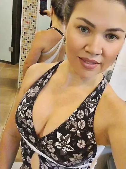 Cuckolding married women.