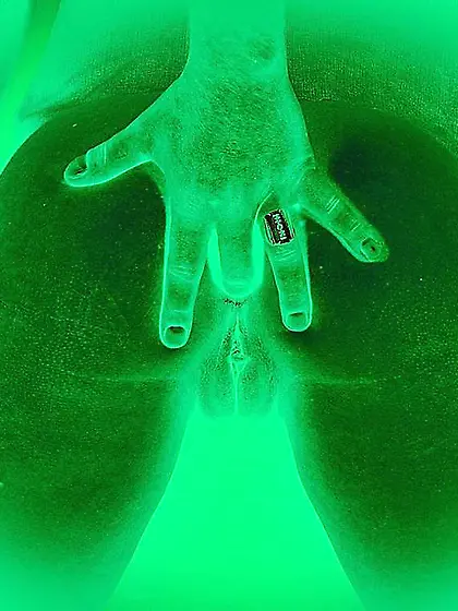 Fingers in the lady 7