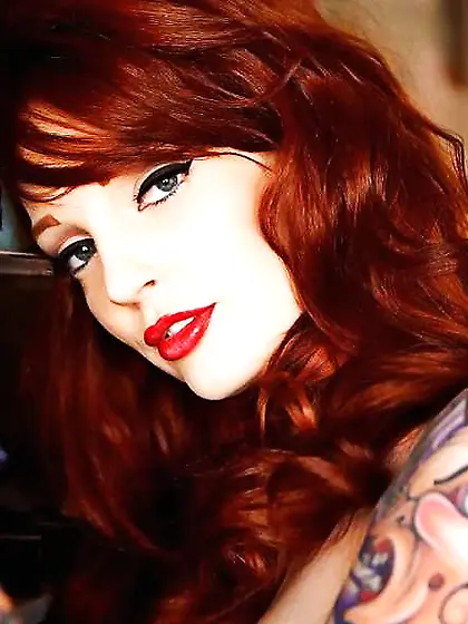 Vanessa Lake - Queen In Blue