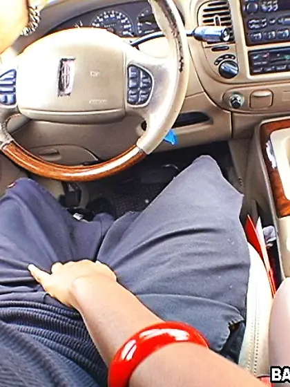 Is this a stick shift?