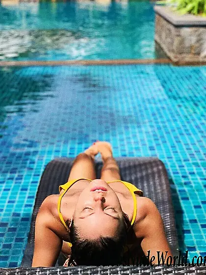 Alexandra Stan Bikini