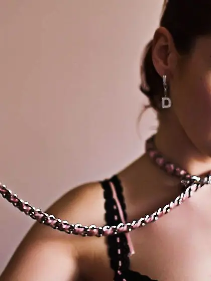 Nasty redhead fetish bunny Graziella Diamond strikes nasty poses