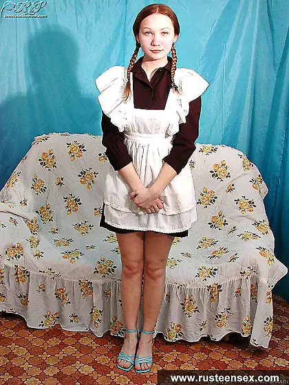 Bruntee teen with big tits in uniform