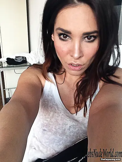 Sandra Ahrabian Nude