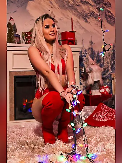 Petite strap on webcam