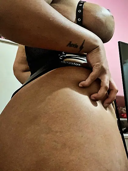 Tati has a HUGE Brazilian ASS