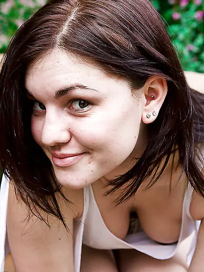 She has some cute curves in those snug fuckign shorts huh