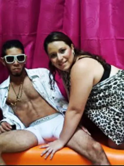 Brunette duohotxxx1 perform anal