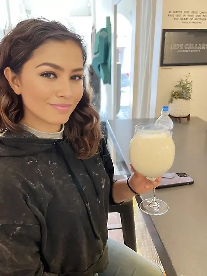 Zendaya fakes 15. 08. 25