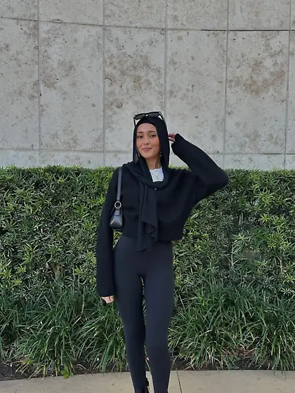 Hot arab hijabi slut