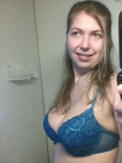 Stepmom's nudes from 2009