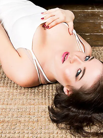 White teen beautiful tits