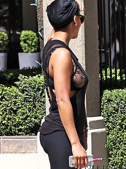 Meagan Good tight pants pics