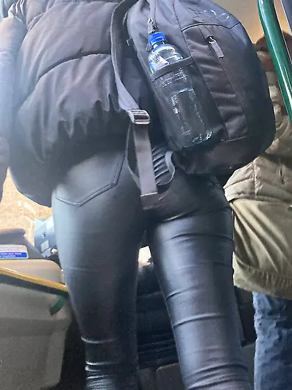 You know they’re ovulating when dressed like thi