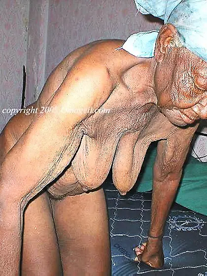 BBW chubby Granny with big boobs (02)