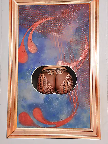 Diva's hot ass is a masterpiece so pornstar exposes it in an art