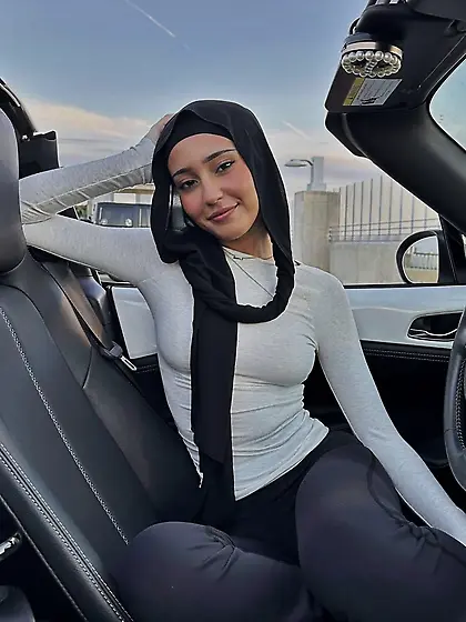 Hot arab hijabi slut