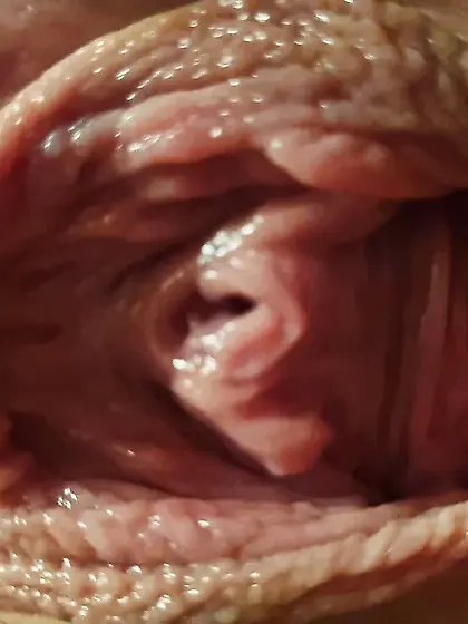 Cunt needs fisting to cum