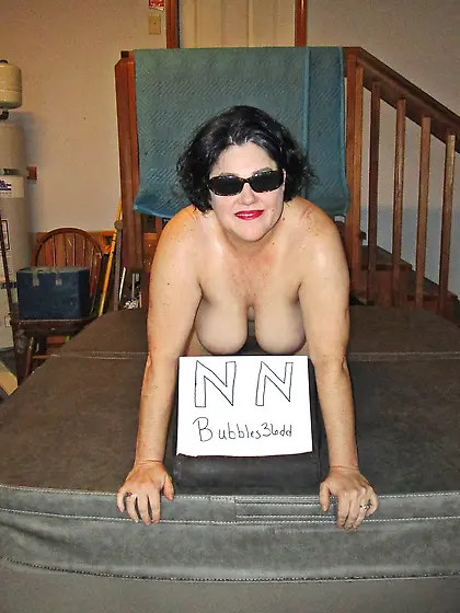 Bubbles Mix on Tub Lid