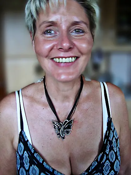 Claudia aus Dormagen Straberg