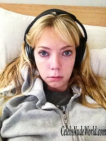 Riki Lindhome's Latest Leaked Pictures Hit The Web