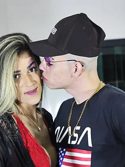 FOOLING THE BOYFRIEND MAKING HIM A HORN