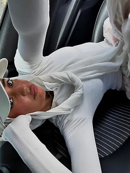 Hot arab hijabi slut