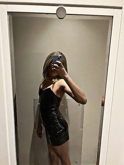 Sexy crossdressing