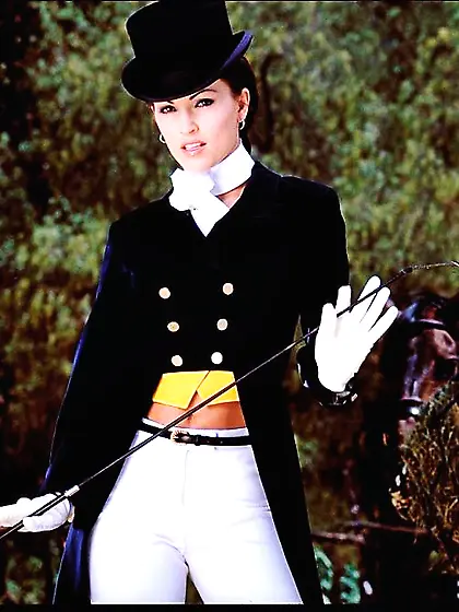 Vicious horse rider Janine Lindemulder strips outdoors and tease