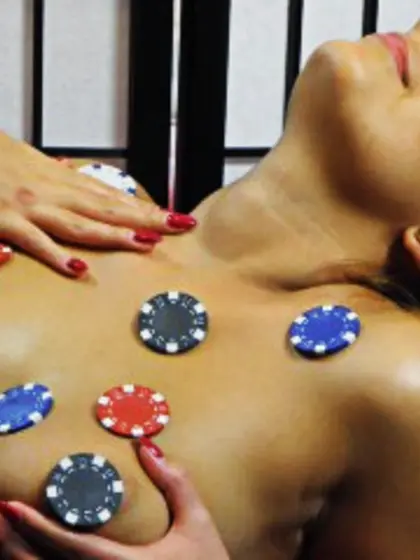 Brunette rubby perform anal