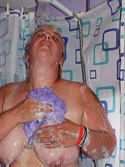 MILF Big Tits Jay Sexy from United Kingdom