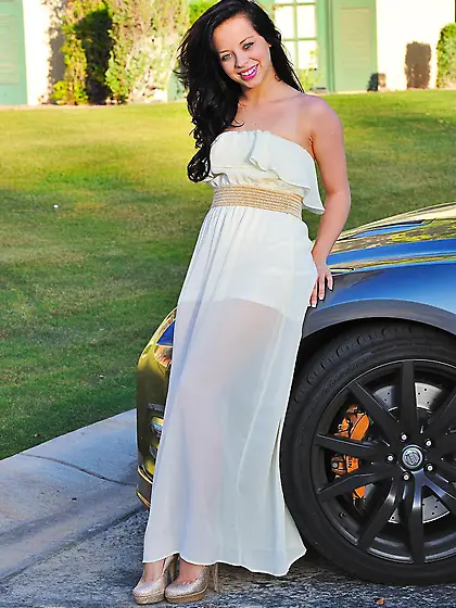 Brunette teen Aurora FTV is craving everybody to see her hot pus