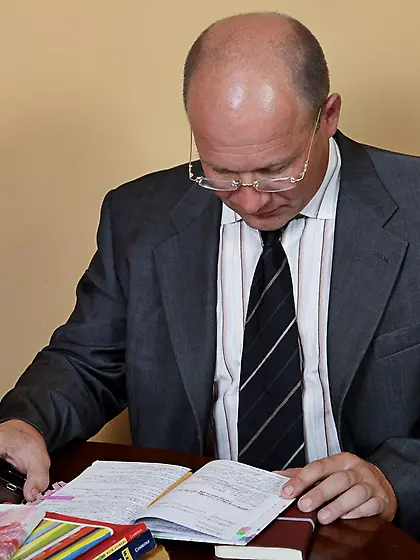 Two lustful coeds had