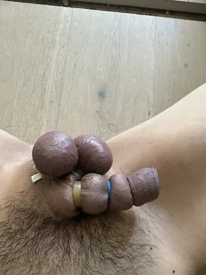 Faggot banding its already limp and numb cock