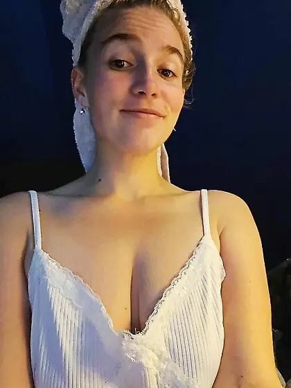 I should rip the dress right off that whore