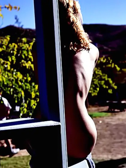 Playing game tennis super