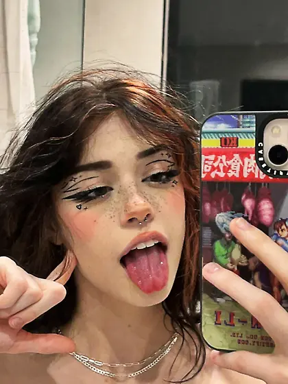 Break this bitch Brooklyn snap@brookiegreys06